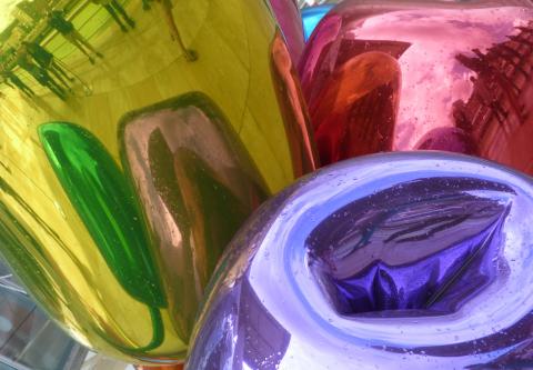 image Escultura de tulipanes