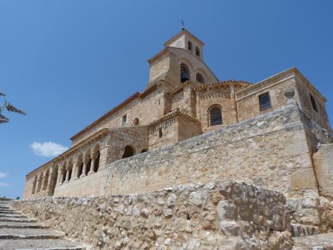 image Iglesia de la Virgen del Rivero