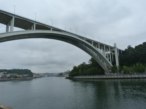 image Puente de Arrabida