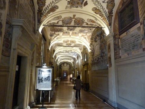 image Biblioteca del archigimnasio 