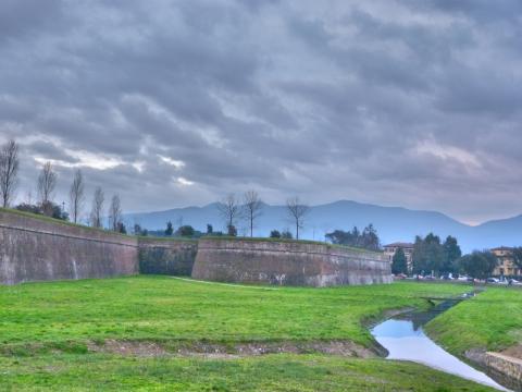 image Murallas Lucca