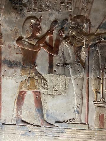 image Relieve de Amón y Min