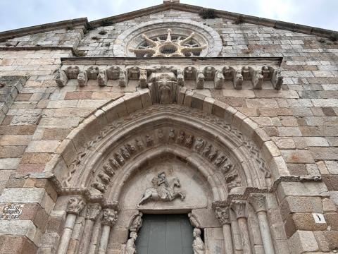 image Iglesia de Santiago, La Coruña