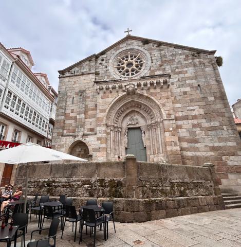 image Iglesia de Santiago, La Coruña