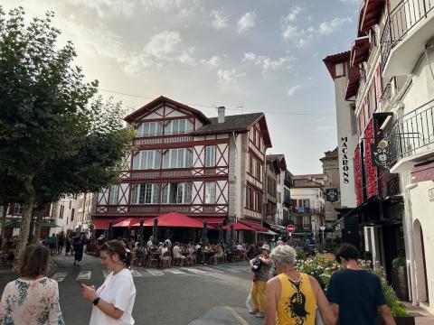 image Arquitectura vasca en San Juan de Luz (Francia)