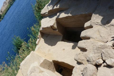 image Tumba en el Nilo