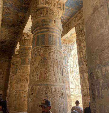 image Columnas en Medinet Habu