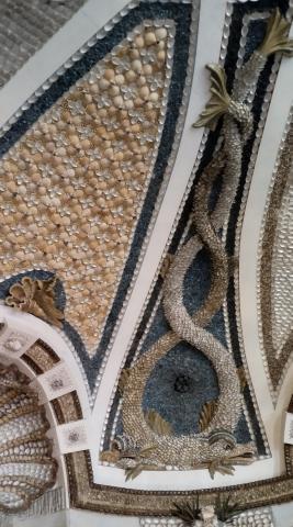 image Detalle techo sala de las conchas 