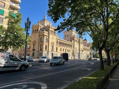 image Fachada de la Academia de Caballería  (Valladolid)