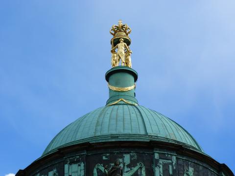 image Cúpula palacio nuevo Potsdam