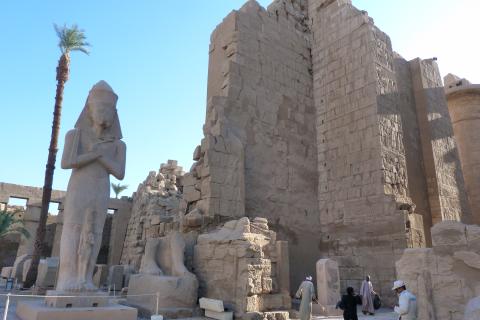 image Estatua de Ramsés II