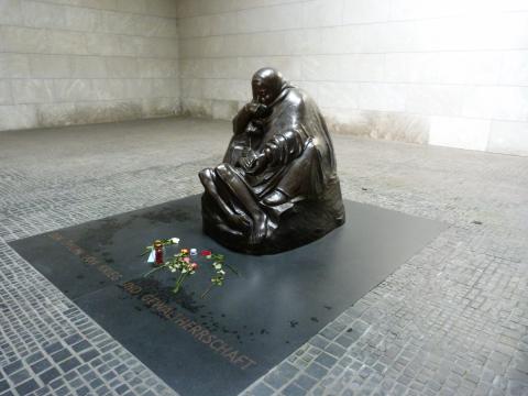 image Escultura Neue Wache