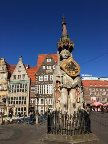 image Escultura de Roland