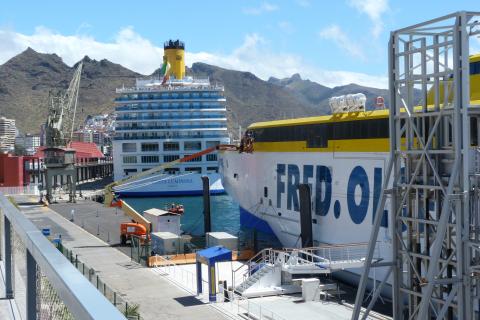 image Puerto de Santa Cruz de Tenerife