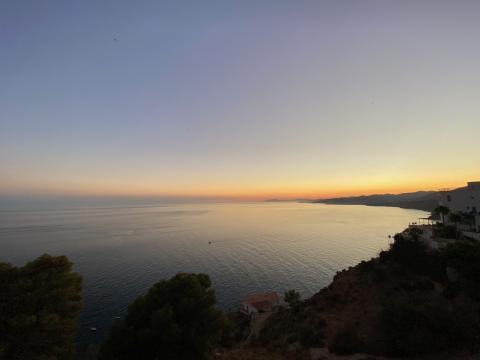 image Atardecer en la Costa de Granada
