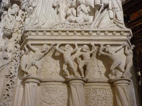 image Relieves Catedral de Brugos