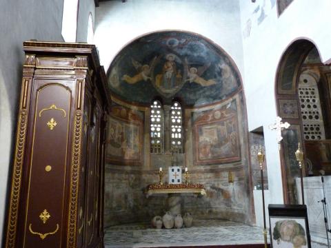 image Interior Santa María en Cosmedin 