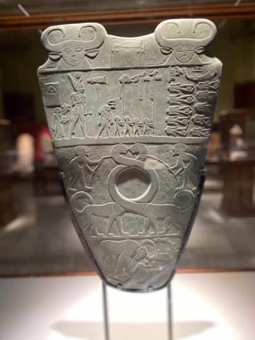 image Tabla de Narmer