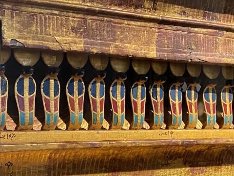 Elementos decorativos de la tumba de Tutankamón