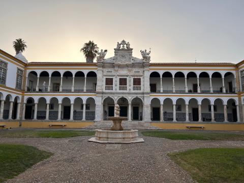 image Universidad de Évora (Portugal)