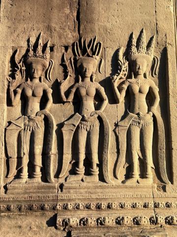 image Relieve de Apsaras de Angkor Wat