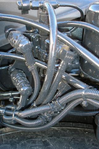 image Vehículos industriales. Valvula de protección de 4 circuitos. Tuberías