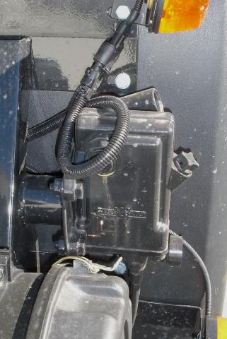 image Vehículos industriales. Bomba manual de abatimiento de cabina