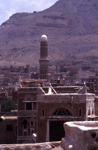 image Minarete en la ciudad vieja de Sanaa, Yemen