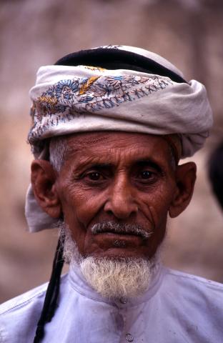 image Retrato de hombre con turbante, Yemen