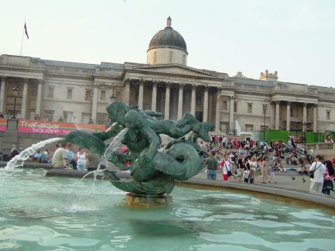 image National Gallery desde Trafalgar Square, Londres, Reino Unido