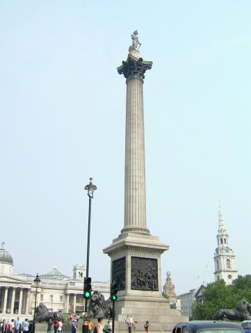 image La columna de Nelson en Trafalgar Square, Londres, Reino Unido