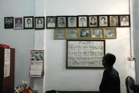 image Himno de la escuela pública de Jatinegara, Yakarta, Indonesia