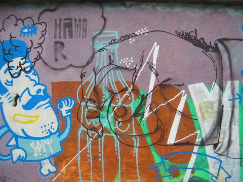 image Grafiti en el barrio de la Barceloneta, Barcelona