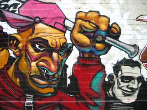 image Grafiti en el barrio de la Barceloneta, Barcelona