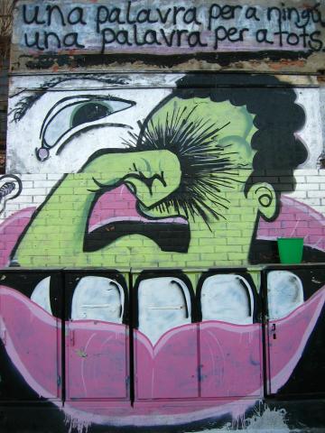 image Grafiti en el barrio de la Barceloneta, Barcelona