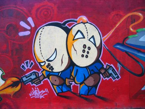 image Grafiti en la calle Tarragona, Barcelona