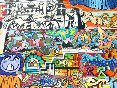 image Grafiti en el Forum de las Culturas, Barcelona