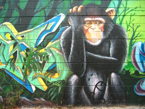 image Grafiti en el Parque de les Tres Chimeneas, Barcelona