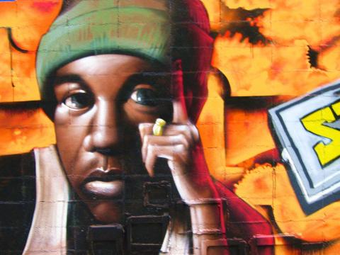 image Grafiti en el barrio de El Raval, Barcelona