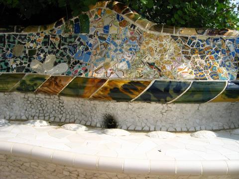 image Banco del Parque Güell, Barcelona