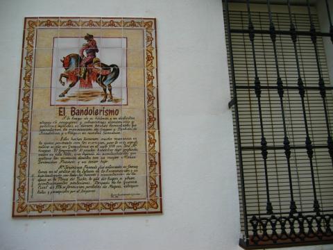 image Azulejos pintados de El Bandolerismo, Grazalema, Cádiz