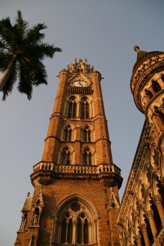 image Torre del reloj de la Universidad, Bombay, India