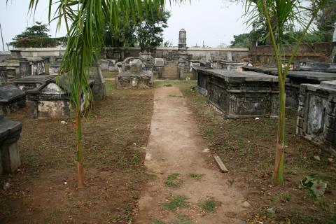 image Cementerio holandés en Cochin, Kerala, India