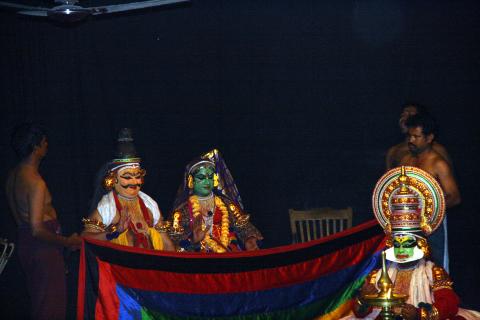 image Escena de representación de Kathakhali, Kerala, India