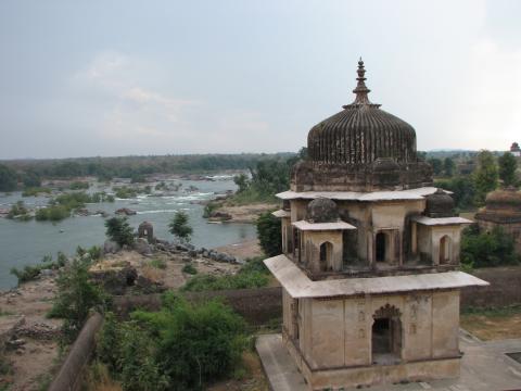 image Cenotafios en Orcha, India