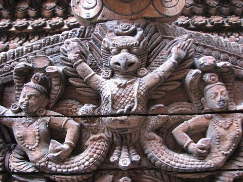 image Talla de madera en el Palacio de los Reyes Malla, Katmandú, Nepal
