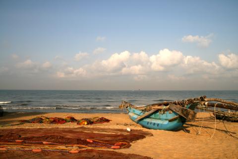 image Catamarán y redes en la orilla, Negombo, Sri Lanka
