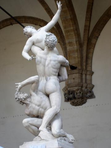 image Escultura del Rapto de las Sabinas en Florencia, Italia