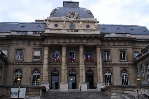 image Palacio de Justicia en París, Francia