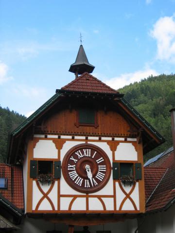 image El reloj de cuco más grande del mundo, Selva Negra, Alemania